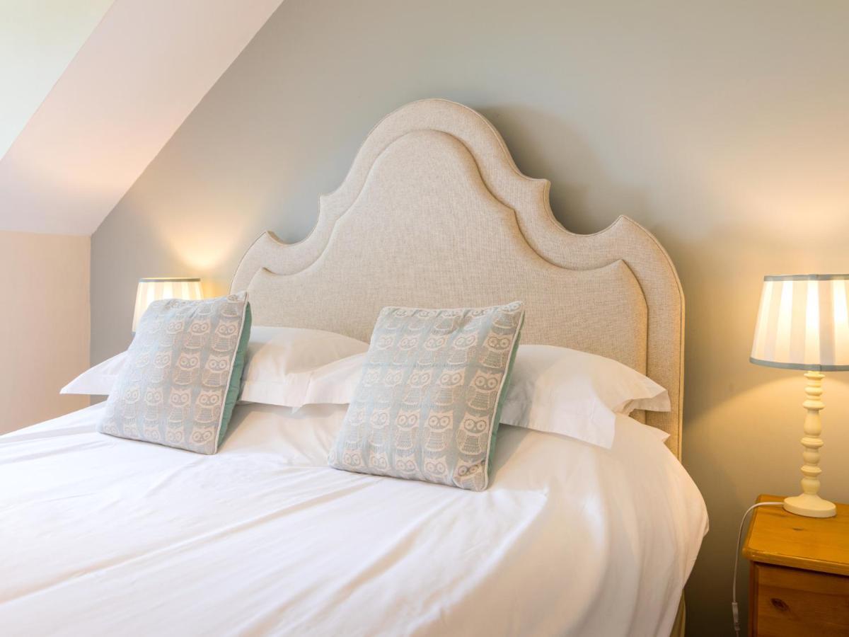 Ellingham Self-Catering Cottages Saint Peter Port Extérieur photo