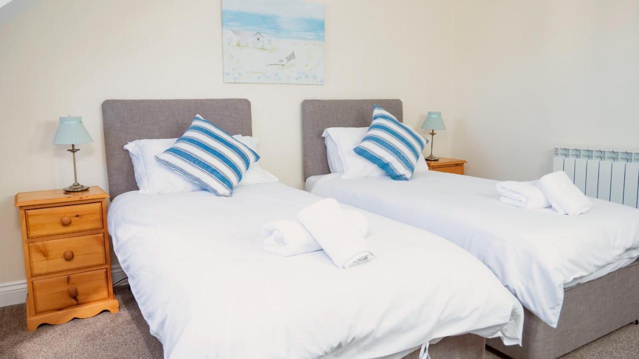 Ellingham Self-Catering Cottages Saint Peter Port Extérieur photo