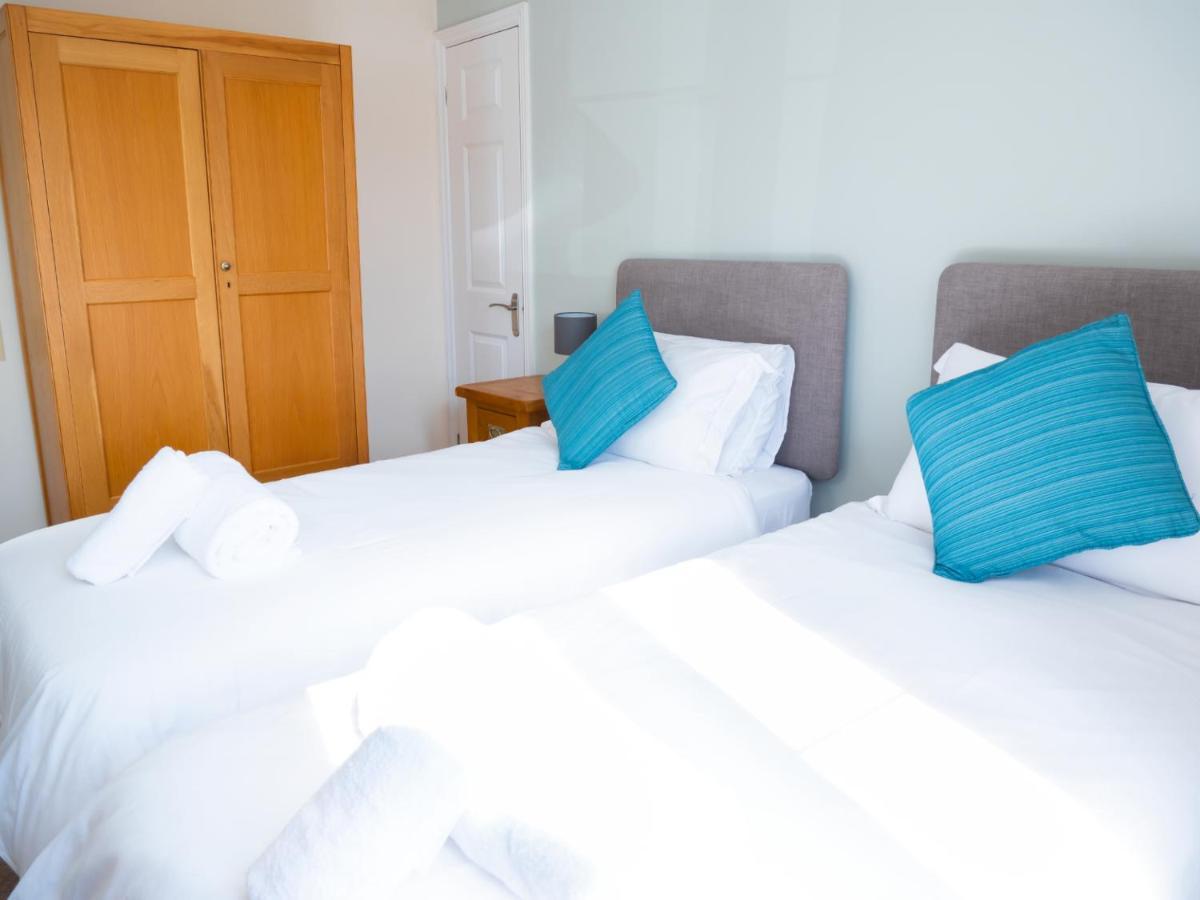 Ellingham Self-Catering Cottages Saint Peter Port Extérieur photo