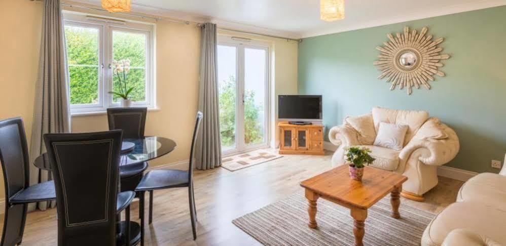 Ellingham Self-Catering Cottages Saint Peter Port Extérieur photo